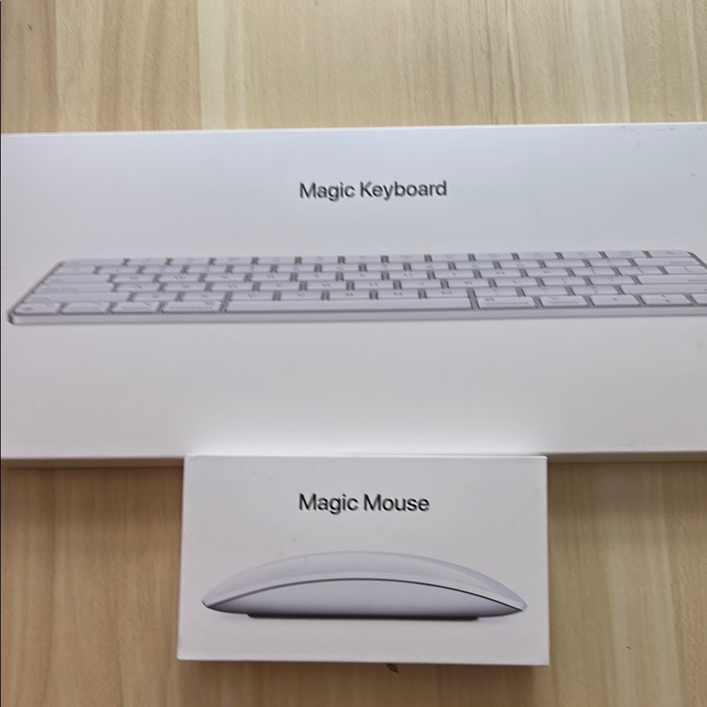 Apple Magic Keyboard and Mouse Set